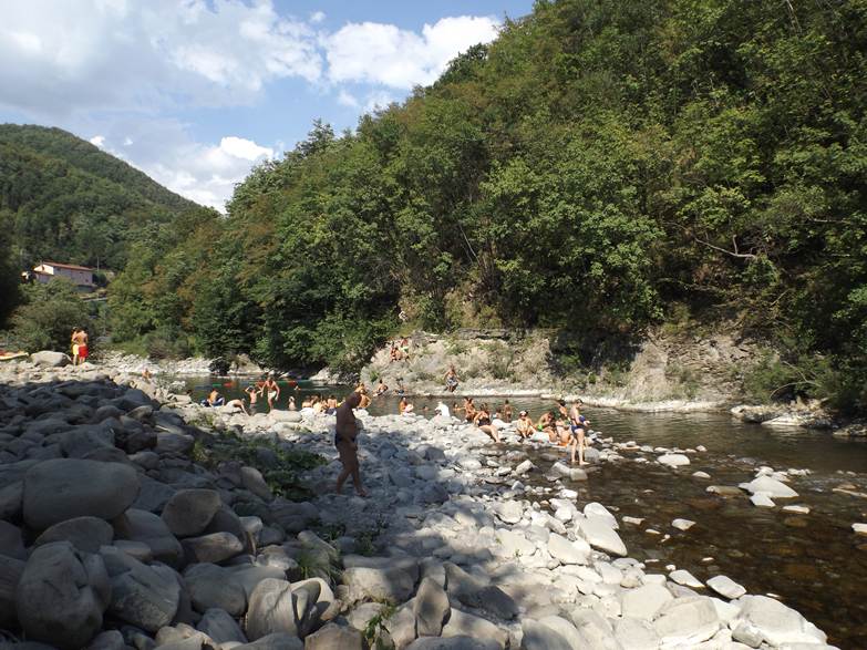  Image name: Image41.jpg 
 width: 783 pixel 
 height: 587 pixel 
 Size: 128059 bytes 
 Click to enlarge 